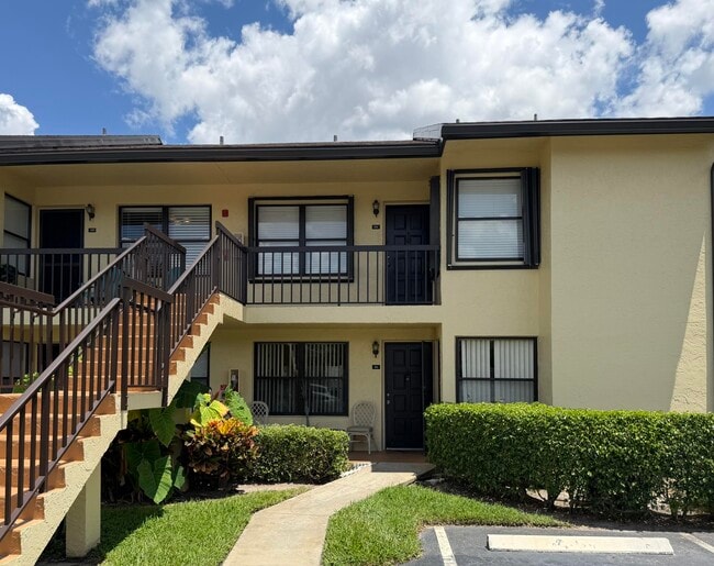 Photo - 4692 Lucerne Lakes Blvd E Unit 106