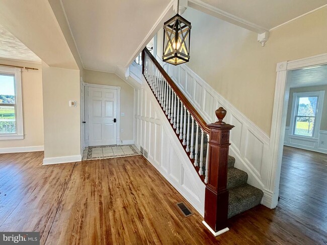 Building Photo - 48600 Deep Cove Ln