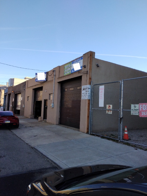 Building Photo - 2728 Federal St