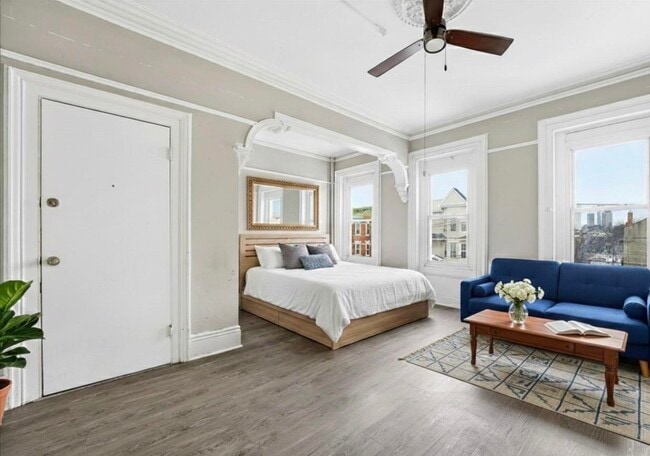 Building Photo - 289 Forrest St Unit 2