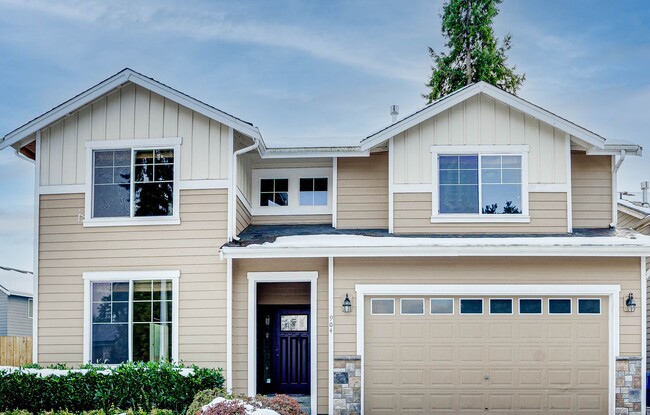 4 Bedroom/2.5 Bath Lynnwood Home $3400 - 4 Bedroom/2.5 Bath Lynnwood Home $3400