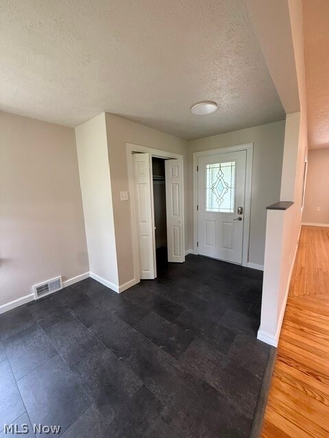 Photo - 188 Meadowbrook Ave