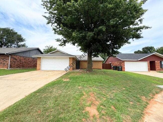 Photo - 8741 Hillridge Dr