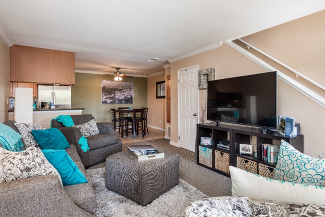 Photo - 3615 Ash St Townhome