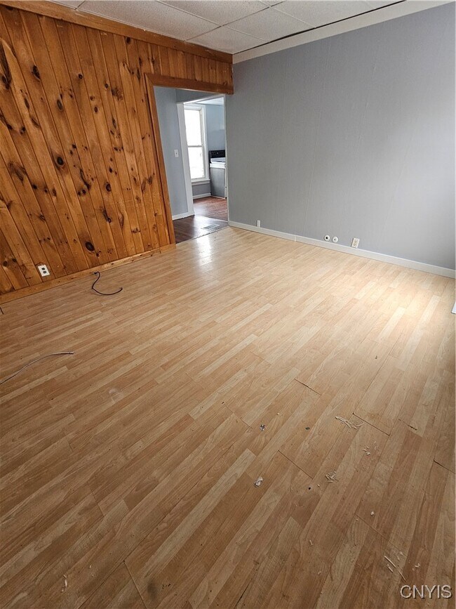 Photo - 156 E Main St