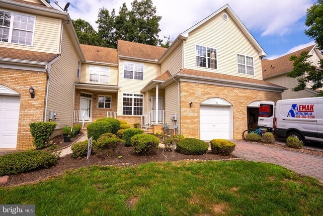 Building Photo - 76 Tennyson Rd Rental