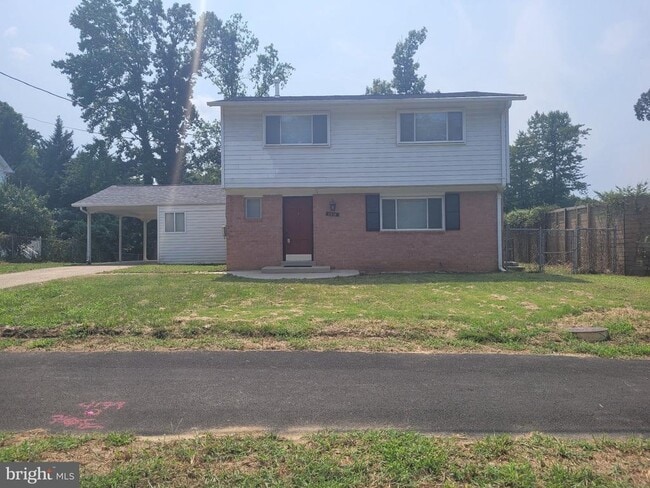 Building Photo - 6818 Rolling Rd