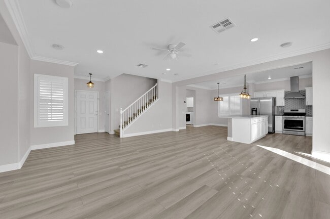Photo - Upgraded 3 Bedrooms, 2.5 Bathrooms home in...