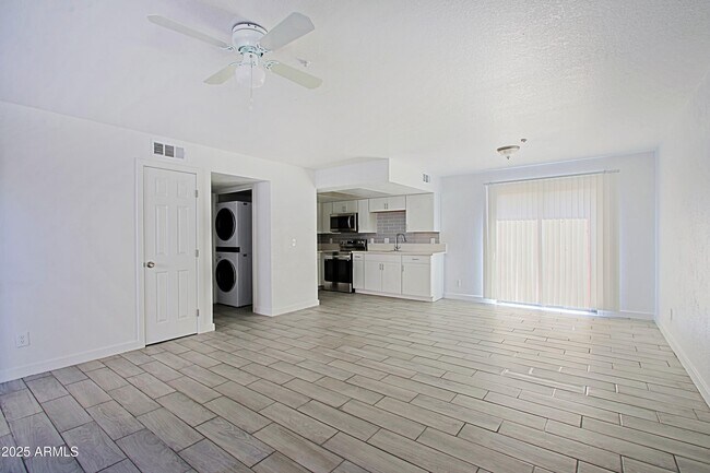 Photo - 13211 North 21st Pl