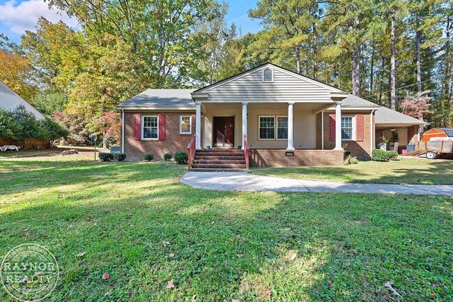 Spacious brick ranch in the heart of Louis... - Spacious brick ranch in the heart of Louis... House