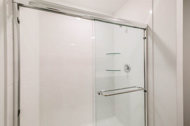 Photo - 23667 Cranberry Grader Ln