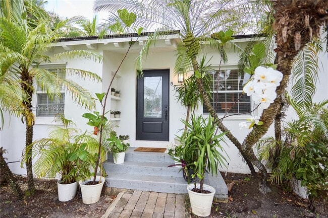 Photo - 5755 Devonshire Blvd