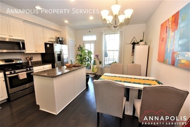 Photo - 7737 Duncannon Ln
