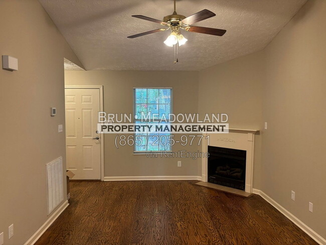 Photo - 820 Calypso Way