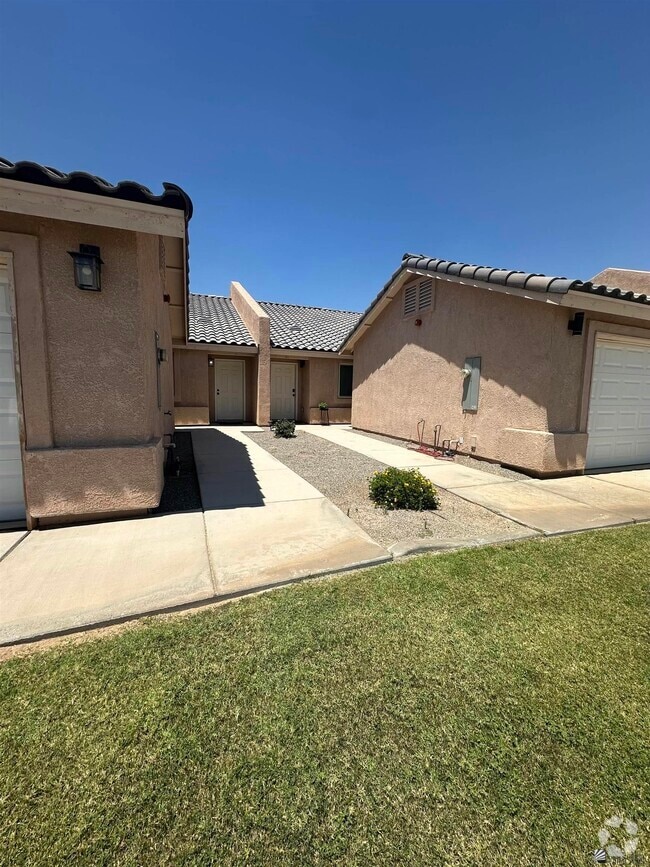 Building Photo - 7362 E 37th Pl Rental