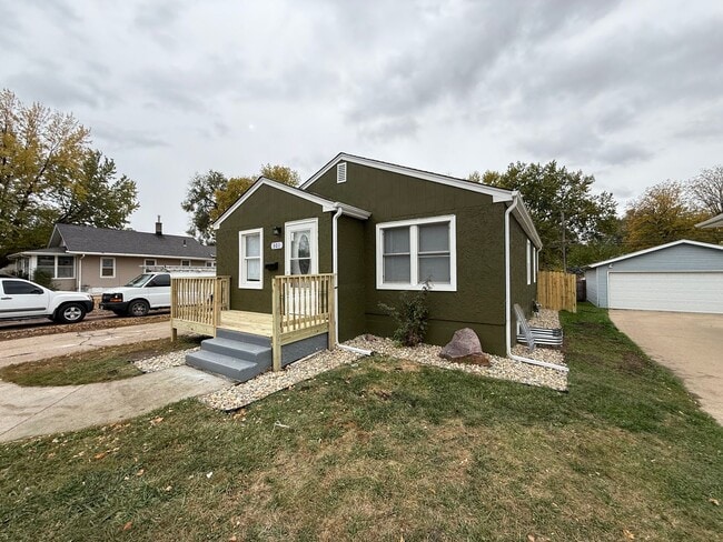 Photo - 301 S Jefferson Ave