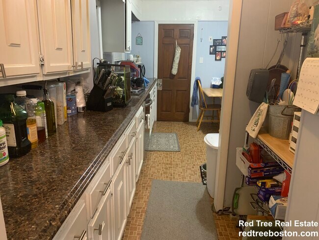 Photo - 8 Hobson St Unit 1