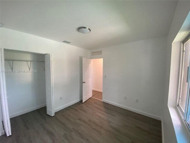 Photo - 1781 NW 65th St Unidad 1783