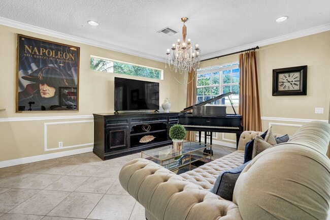 Photo - 468 Marbella Dr