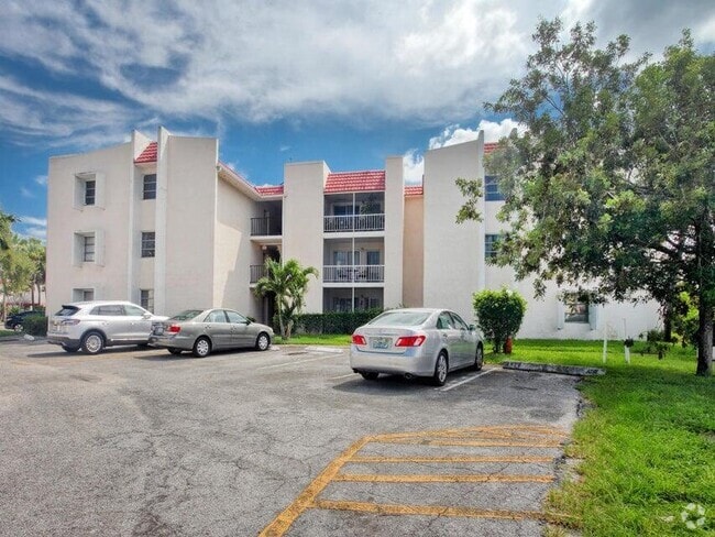Building Photo - 602 NW 13th St Unit 18 Rental