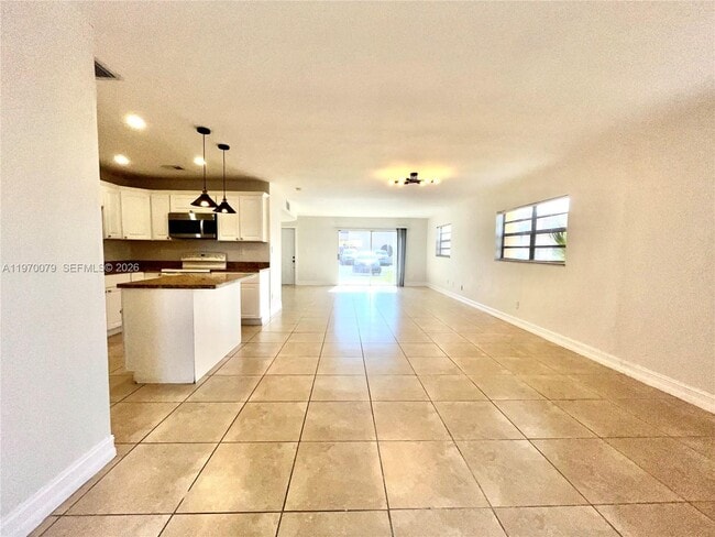 Photo - 13725 SW 84th St