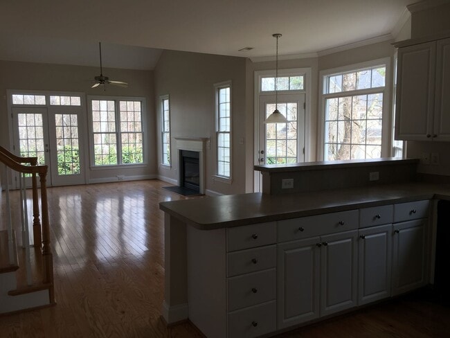 Photo - 3be/3ba Townhouse Near The Forest At Duke