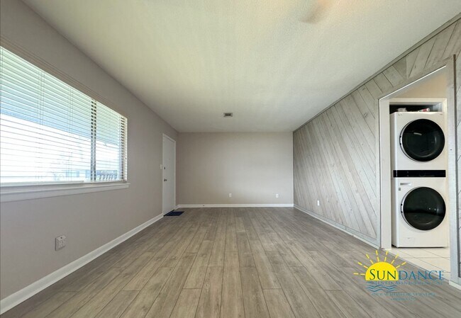 Photo - Renovated Waterfront Condo in Fort Walton ... Unit B-9