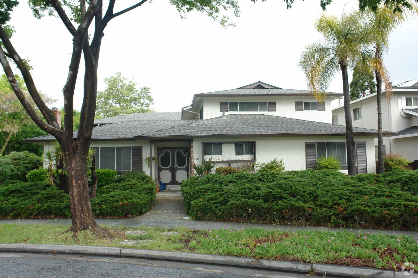 Photo - 1345 Saratoga Ave