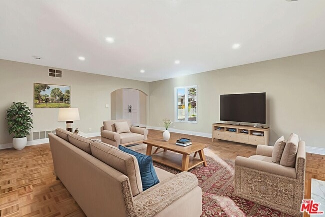 Photo - 16608 Park Ln Cir