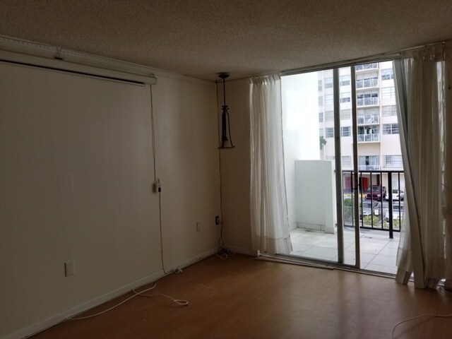 Photo - 2750 NE 183rd St Unit 312