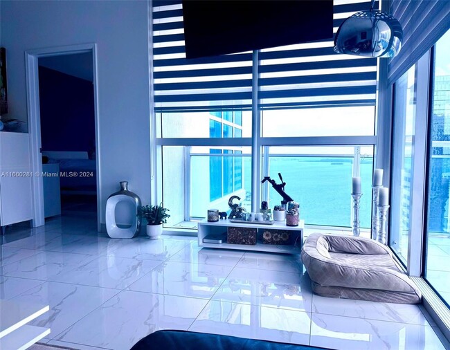 Photo - 951 Brickell Ave Condominio Unidad 2810