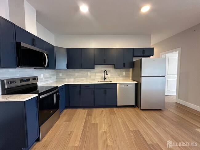 Photo - 213 French St Unidad 7