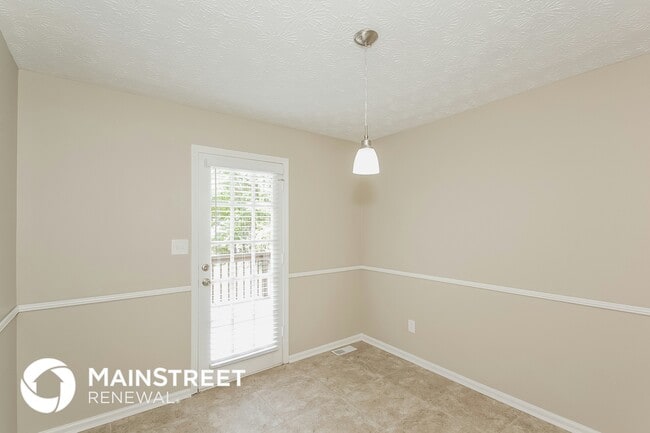 Photo - 22 Hollyberry Ct