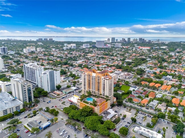 3232 SW 22nd St Unit 804