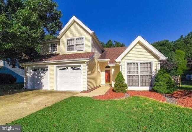 Building Photo - 21635 Weatherby Ln Rental