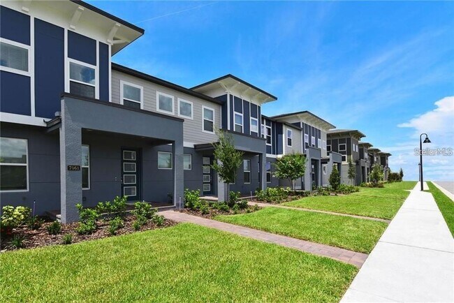Photo - 7055 Carrickbend Ln