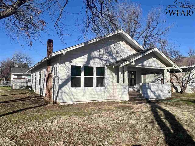 Photo - 1814 Pearl Ave