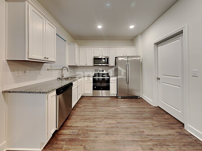 Photo - 1124 Tan Tara Trl