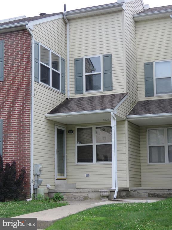 Photo - 636 Yale Ct Townhome