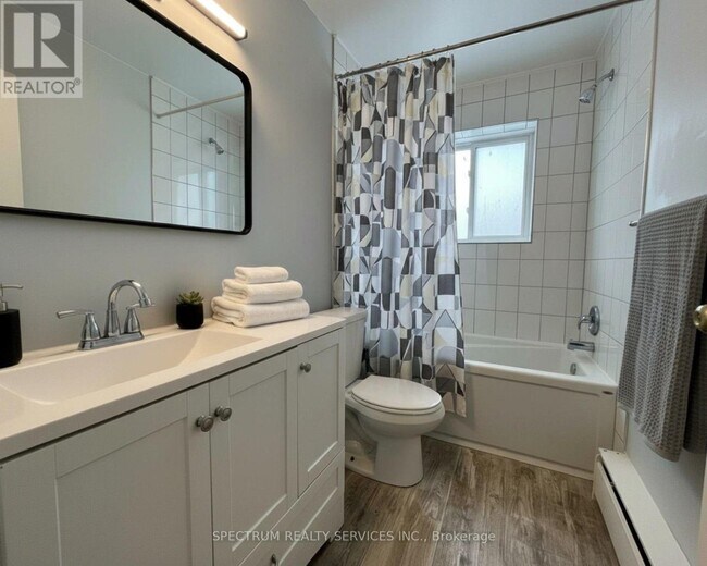 Photo - 357 Connaught St Unité 3