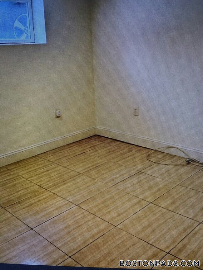 Photo - 167 Summer St Unit B