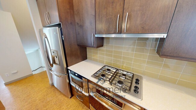 Photo - 251 W Sumach *Vue 22 Townhome Walking Dist...