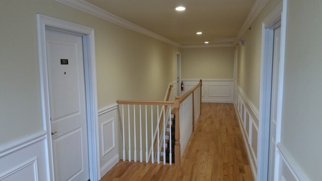 Photo - 77 Brook St
