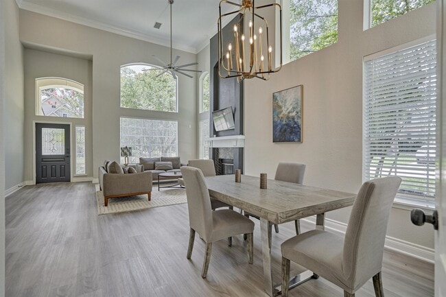 Photo - 38 Larks Aire Pl