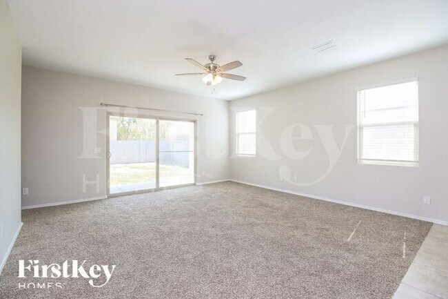 Photo - 10423 E Lupine Ln