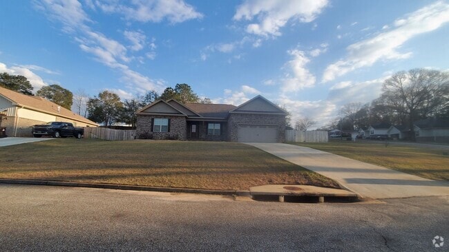 Building Photo - 248 Cedar Grove Ln Rental