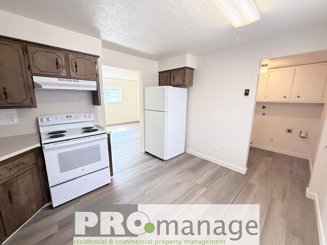 Photo - 1420 Ashment Ave Unit 1420 #3