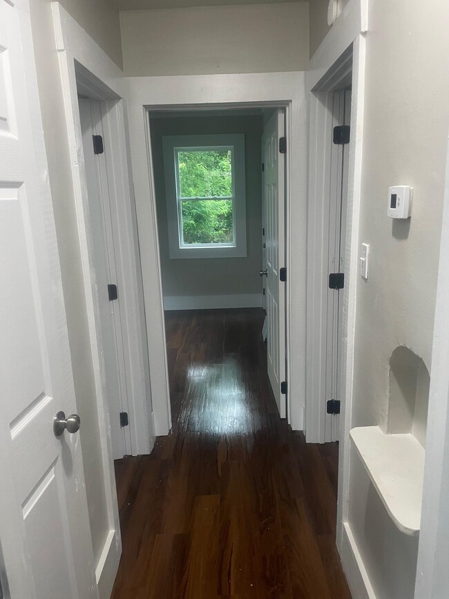 Photo - 804 Columbia St