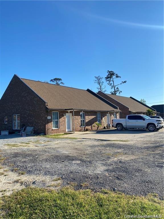 Photo - 233 Armistead Ln