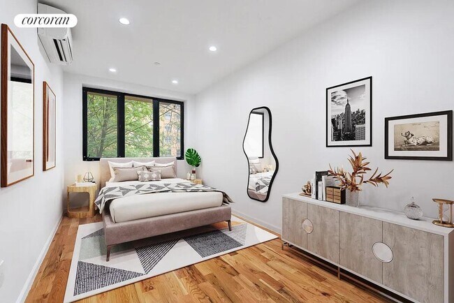 Photo - 830 Herkimer St